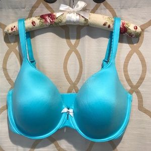 Victoria’s Secret Body by Victoria Lined, 36DDD US